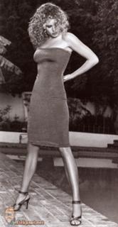 Rebecca Romijn feet photo thumbnail