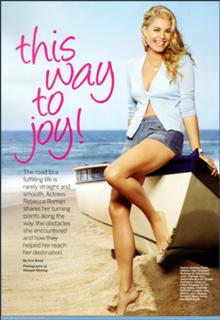 Rebecca Romijn feet photo thumbnail