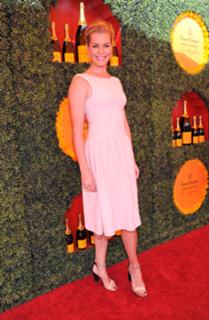 Rebecca Romijn feet photo thumbnail