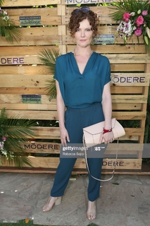 Rebecca Wisocky feet photo 4