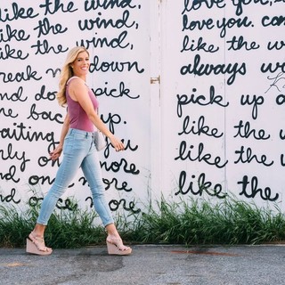 Rebecca Zamolo feet photo 1