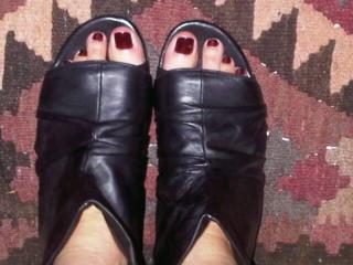 Rebecca de Alba feet photo 7