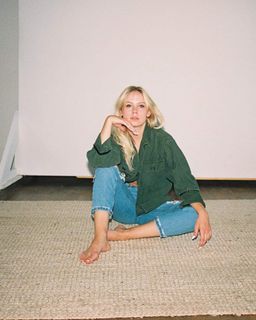 Rebekka Weigand feet photo 3