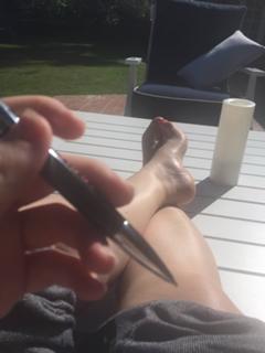 Rebel Wilson feet photo thumbnail