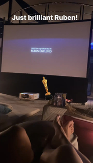 Rebel Wilson feet photo thumbnail