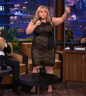 Rebel Wilson feet photo thumbnail