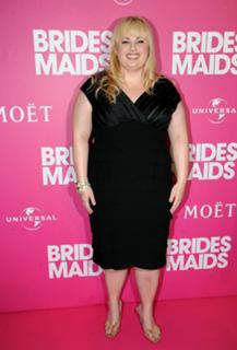 Rebel Wilson feet photo thumbnail