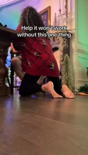 Reby Hardy feet photo 9