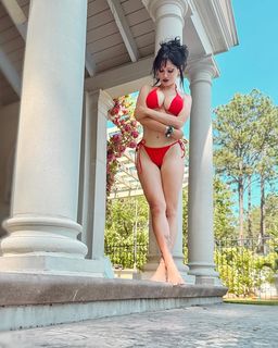 Reby Hardy feet photo 6