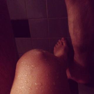 Reby Hardy feet photo 1