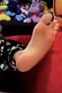 Reby Hardy feet photo 6
