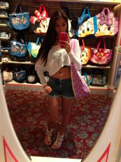 Red Dela Cruz feet photo 2