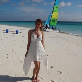 Red Dela Cruz feet photo 11