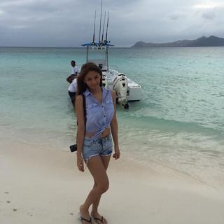 Red Dela Cruz feet photo 10
