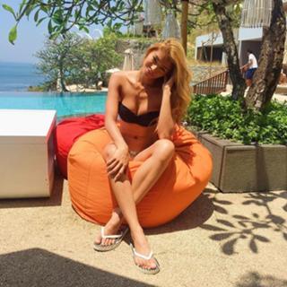 Red Dela Cruz feet photo 17
