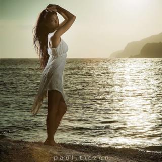 Red Dela Cruz feet photo 7