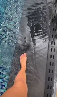 Reef Neeman feet photo 12