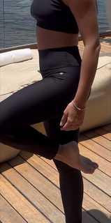 Reef Neeman feet photo 1