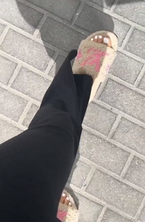 Reem Alsanea feet photo 1