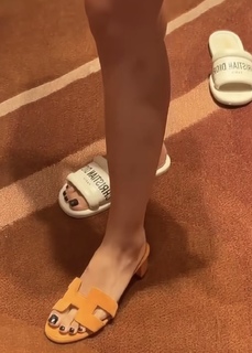 Reem Alsanea feet photo 10