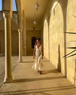 Reem Khoury feet photo 11