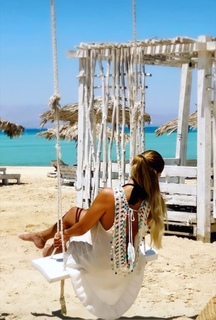 Reem Mostafa feet photo thumbnail