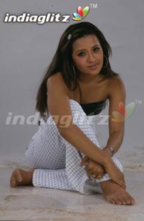 Reema Sen feet photo 7