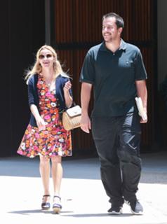 Reese Witherspoon feet photo thumbnail