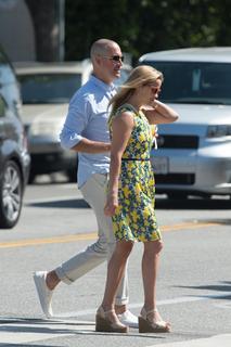 Reese Witherspoon feet photo thumbnail