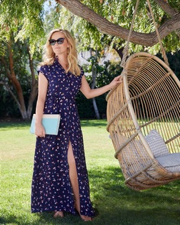 Reese Witherspoon feet photo thumbnail
