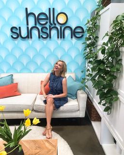 Reese Witherspoon feet photo thumbnail