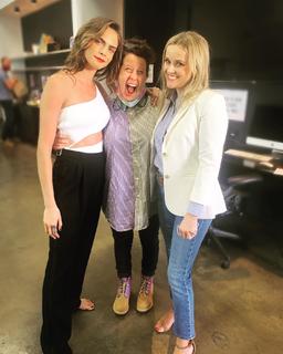 Reese Witherspoon feet photo thumbnail