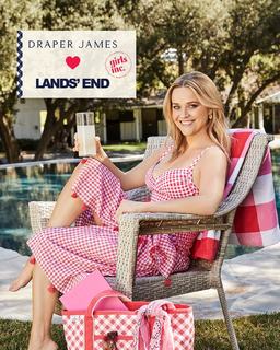Reese Witherspoon feet photo thumbnail