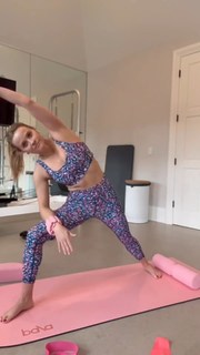 Reese Witherspoon feet photo thumbnail