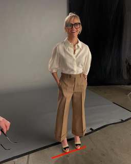 Reese Witherspoon feet photo thumbnail