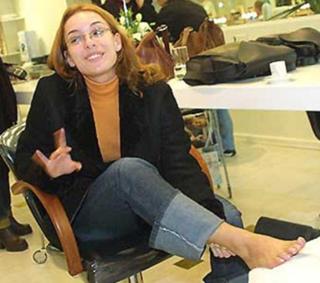 Regiane Alves feet photo 5
