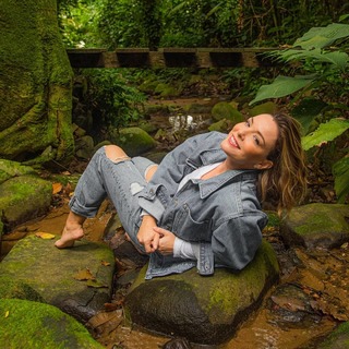 Regiane Alves feet photo 13