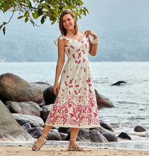 Regiane Alves feet photo 4