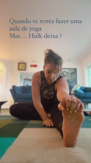 Regiane Alves feet photo 9