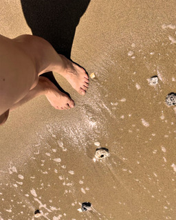 Regiane Alves feet photo 12