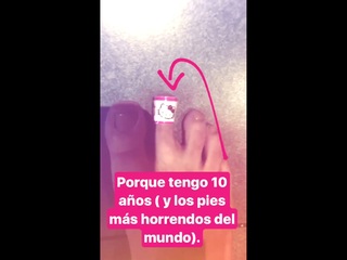 Regina Blandón feet photo thumbnail