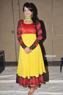 Regina Cassandra feet photo thumbnail