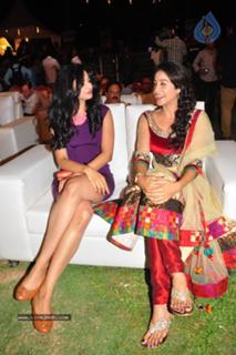 Regina Cassandra feet photo thumbnail