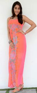 Regina Cassandra feet photo thumbnail