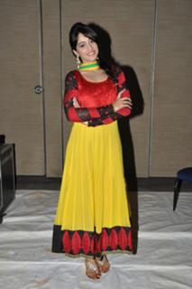 Regina Cassandra feet photo thumbnail