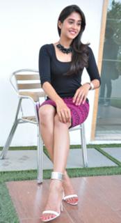 Regina Cassandra feet photo thumbnail