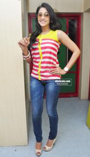 Regina Cassandra feet photo thumbnail