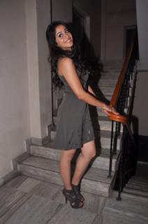 Regina Cassandra feet photo thumbnail