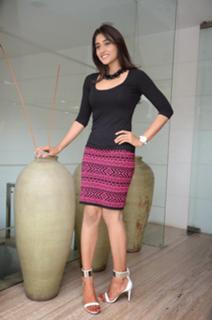 Regina Cassandra feet photo thumbnail