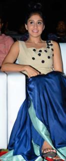 Regina Cassandra feet photo thumbnail